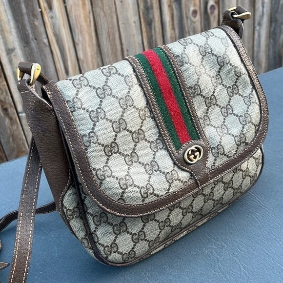 GUCCI Gucci Shelly Line GG Supreme Crossbody Bag PVC Authentic - Picture 13 of 14